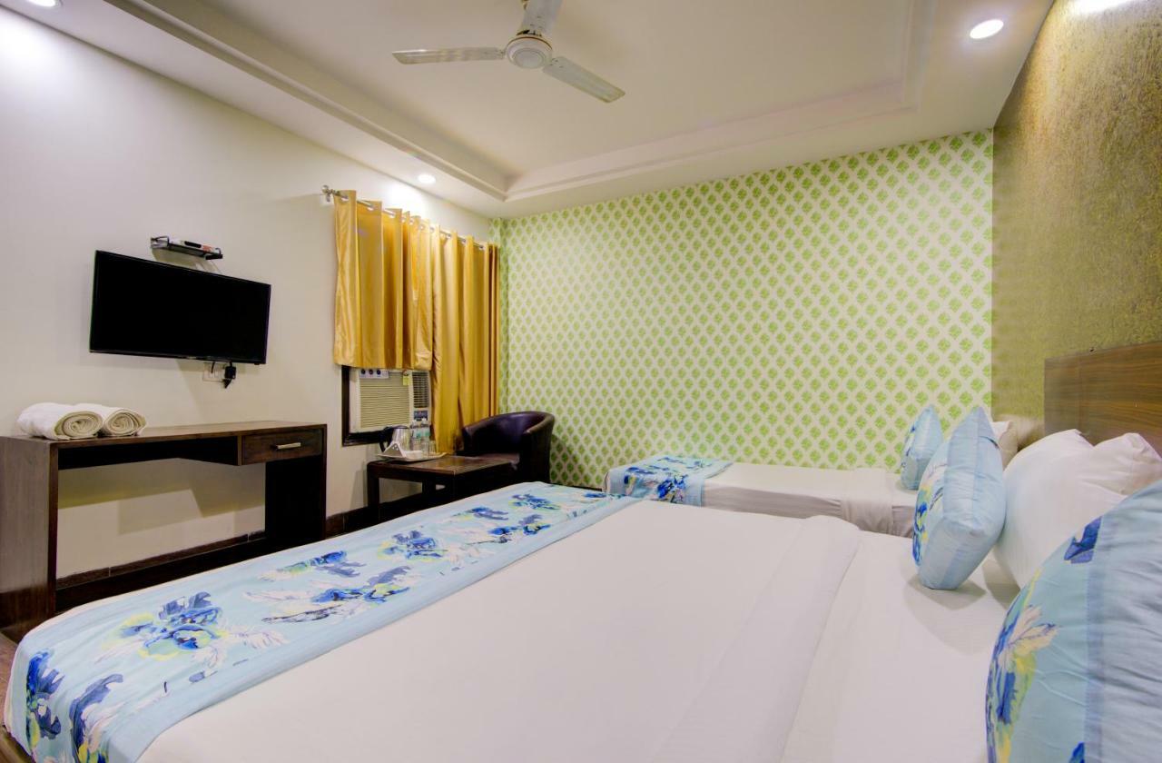 Airport Hotel Daya Capitol New Delhi Exterior photo